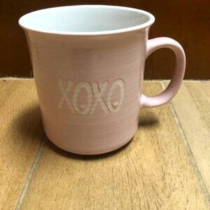 Extra Large 24 ox Pink XOXO Coffee mug or soup mug